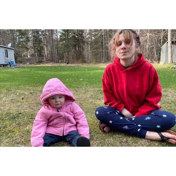 Meet your Posher, Oriana - Picture 2 of 5